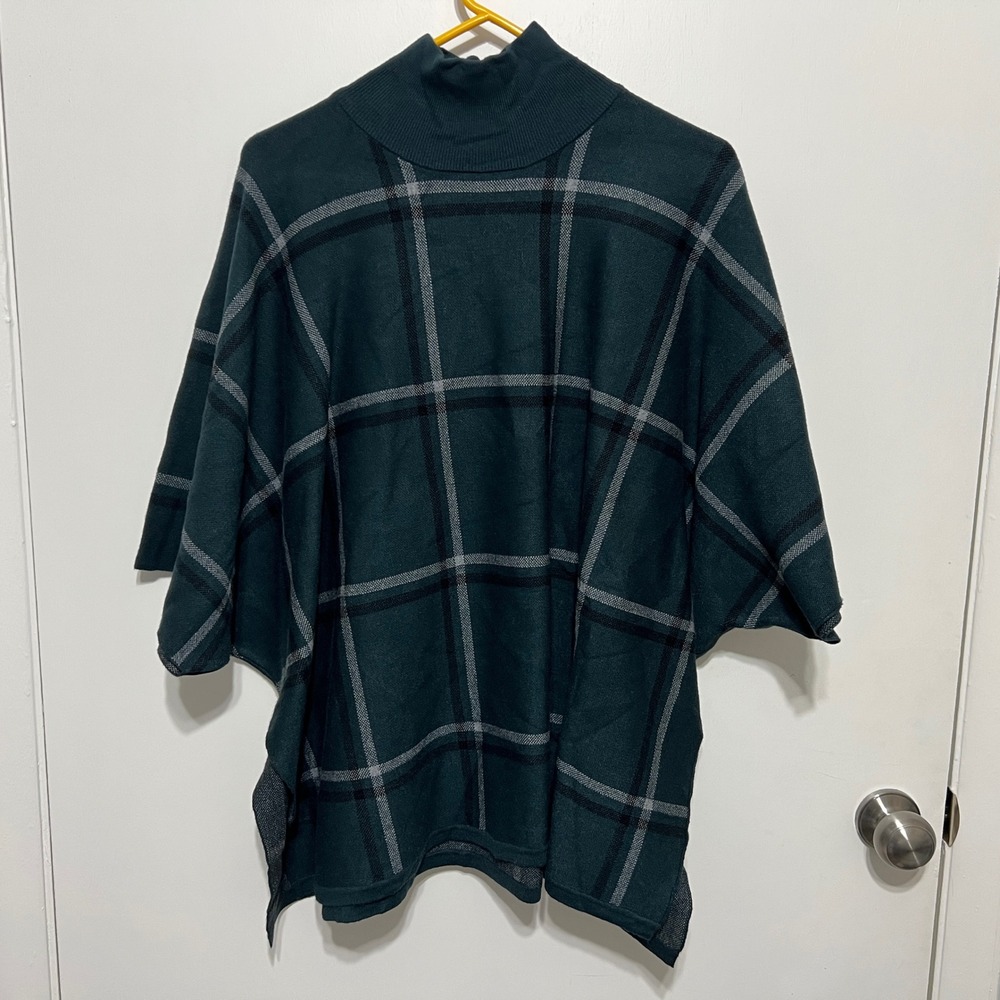 Max Studio Sweater Poncho One Size OS‎ Tartan Knit Mock Neck Dolman Sleeve Green